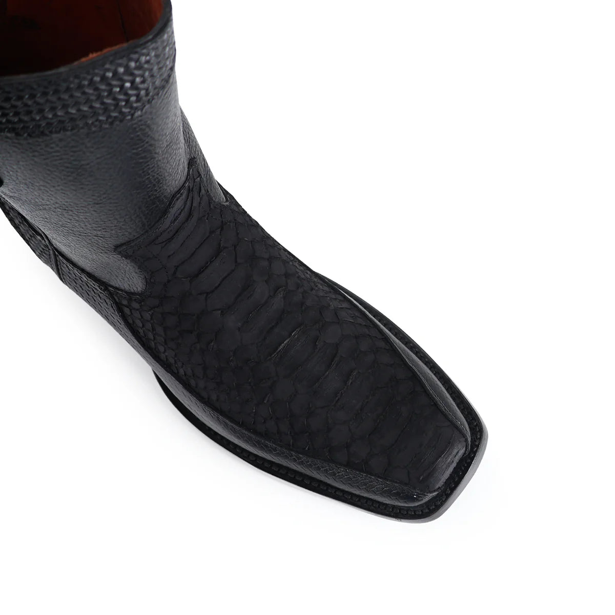 Orión Python Negro Nobuck