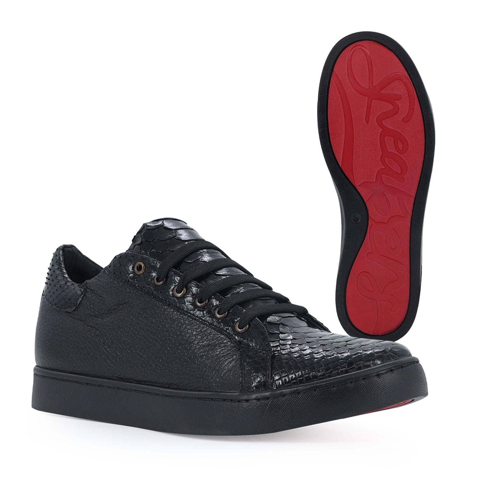 Max Python Black