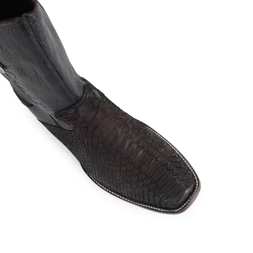 Galaxy Python Nobuck Café
