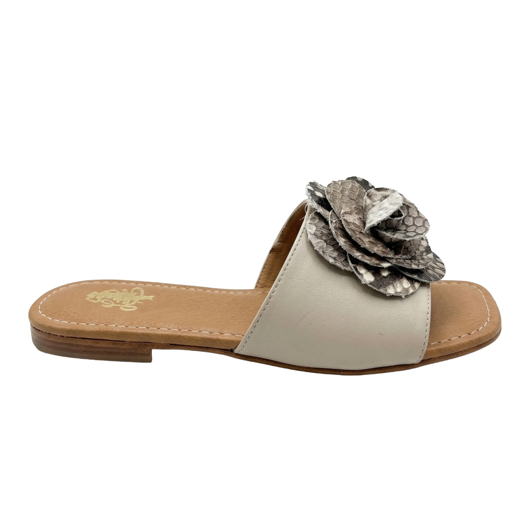 Sandalia de Piel de Res con aplicaciones en piel de Pitón