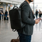 Mochila De piel con aplicación en piel de Caimán