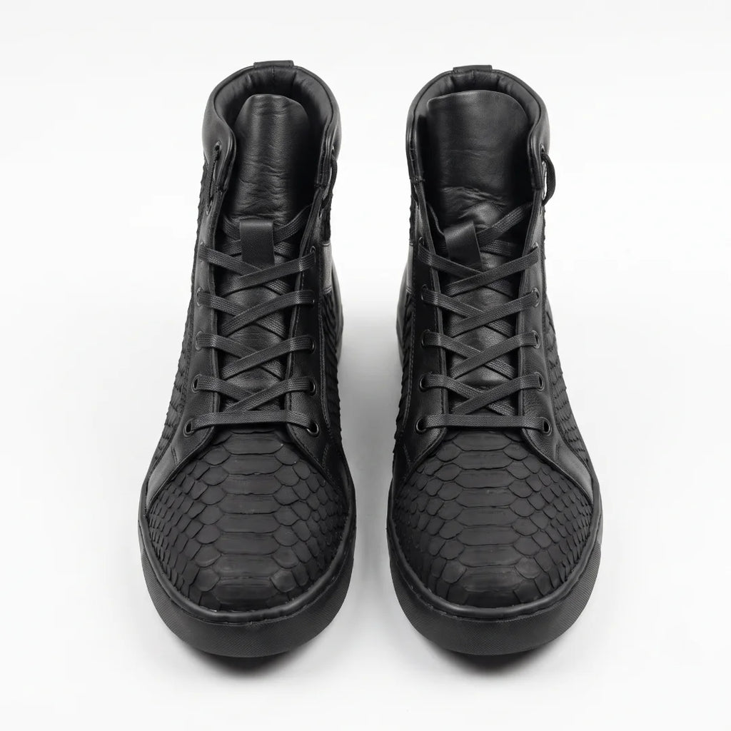 Tenis en piel de Pitón Nobuck color Negro